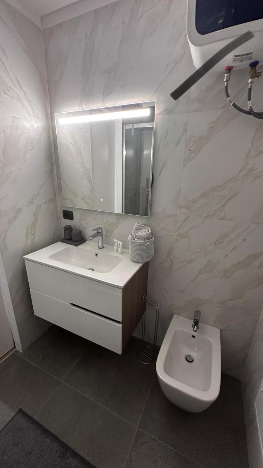 Aparthotel Monolocale Ovidio Milano Esterno foto