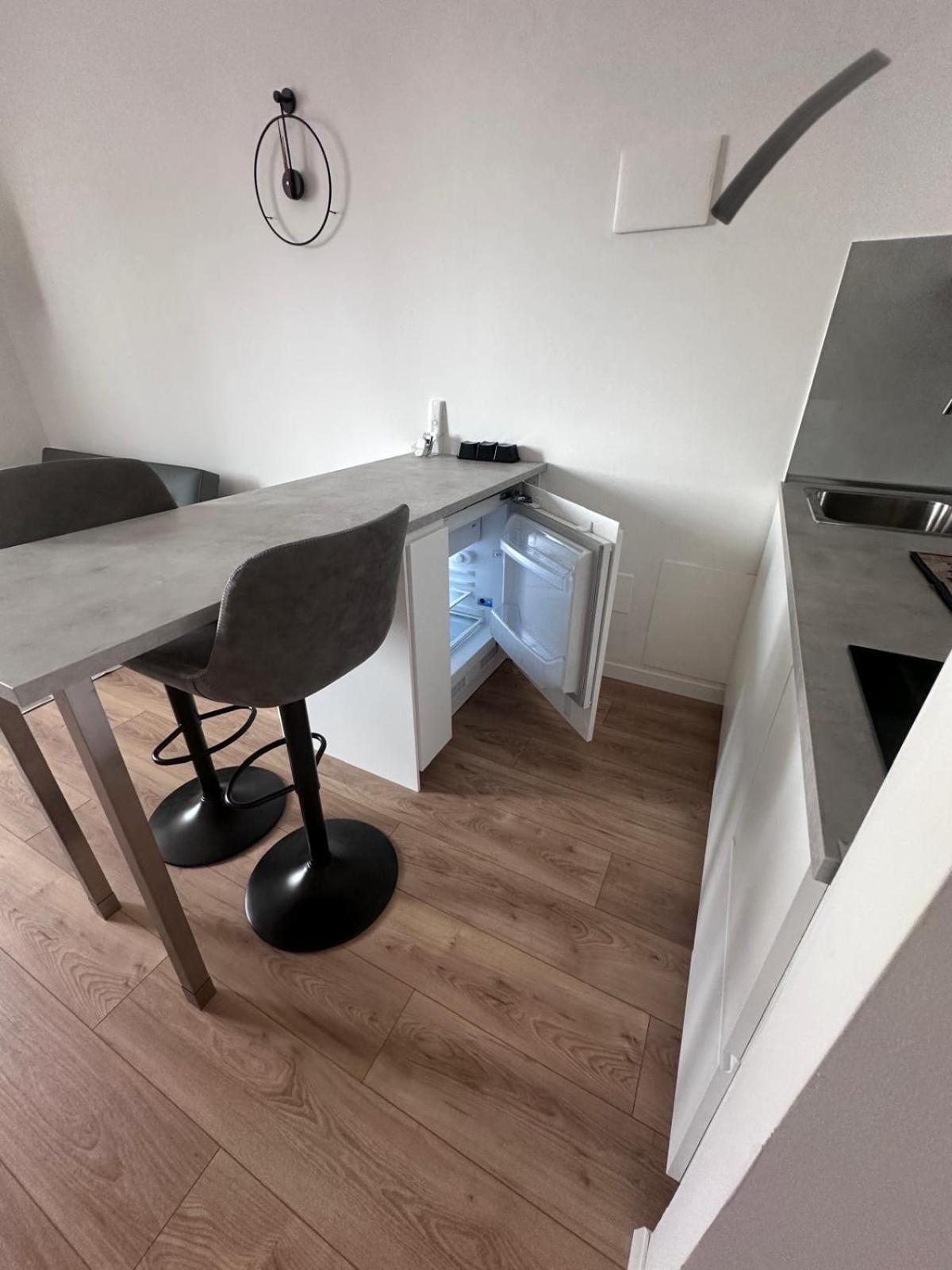 Aparthotel Monolocale Ovidio Milano Esterno foto